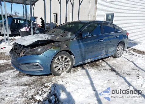 2015 Hyundai Sonata Sport z USA, uszkodzony, nr VIN 5NPE34AF0FH101042